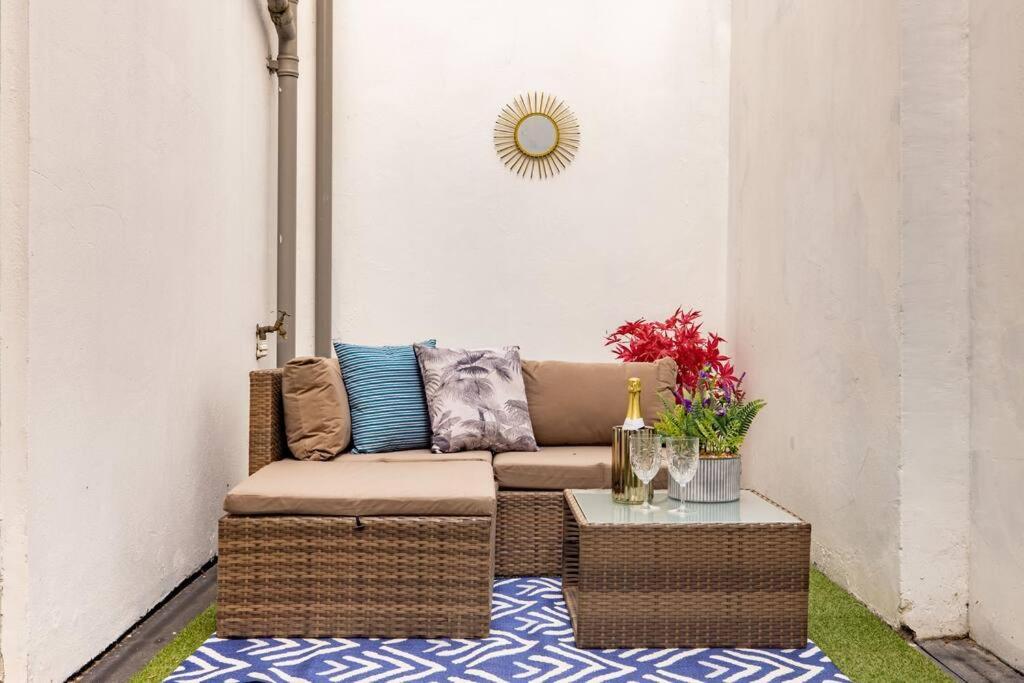 לונדון Wild Roses Serviced Apartments - Borough מראה חיצוני תמונה