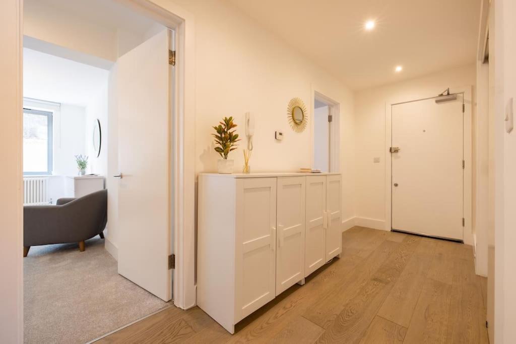 לונדון Wild Roses Serviced Apartments - Borough מראה חיצוני תמונה