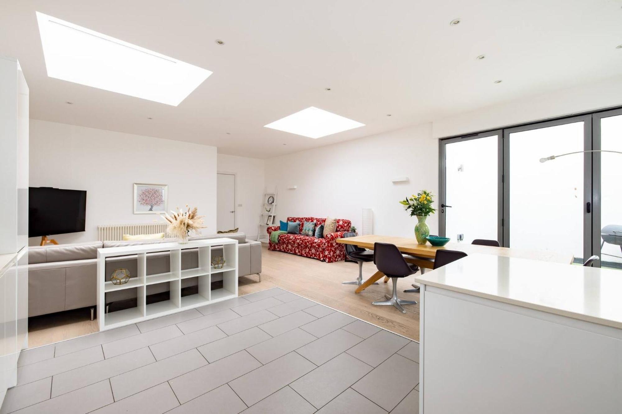 לונדון Wild Roses Serviced Apartments - Borough מראה חיצוני תמונה